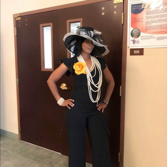 Meet your Posher, Nichole - Picture 4 of 8